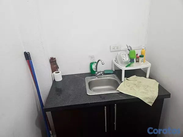 oficinas y locales comerciales - Jacobo MajlutaLocal Comercial 7