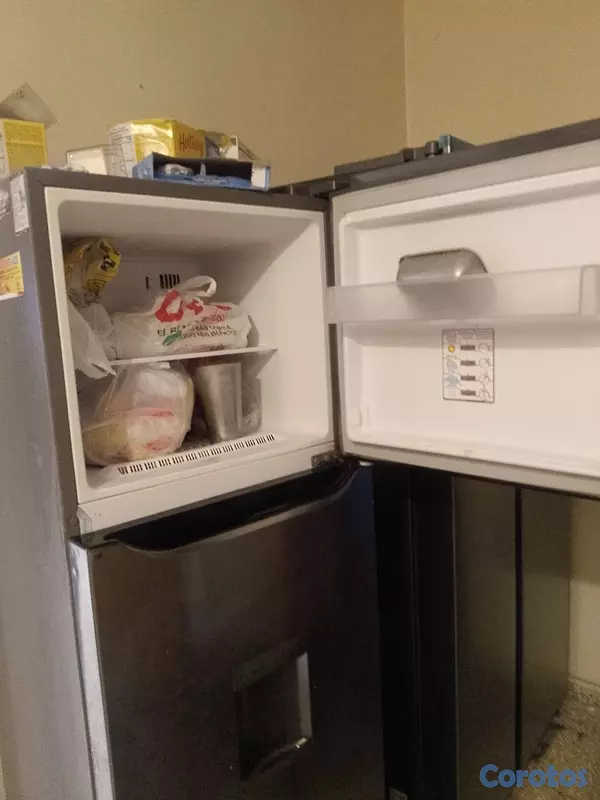 electrodomesticos - Vendo nevera LG usada  4