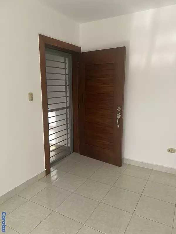 apartamentos - Apartameto en el dorado santiago ..  4