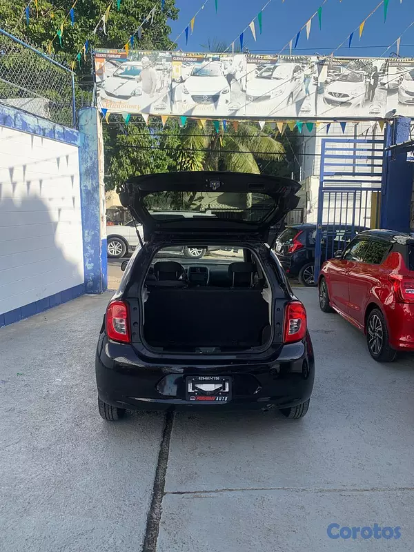 carros - NISSAN MARCH 2018 2