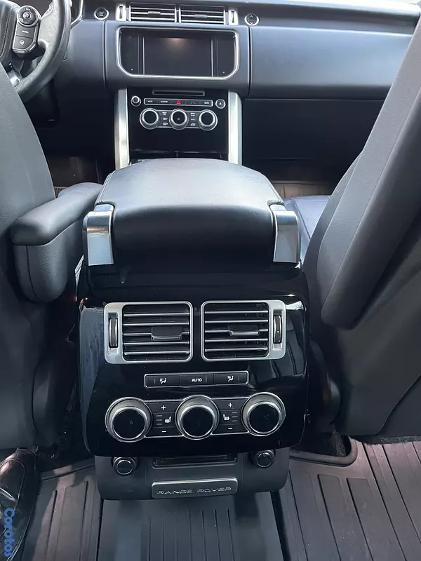 jeepetas y camionetas - LR Range Rover Vogue v8 como nueva, Muy bien cuidada  5