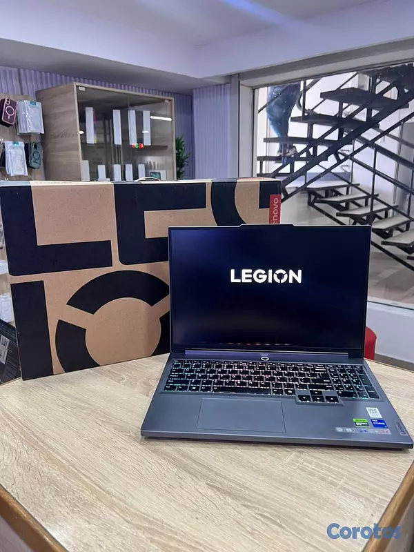 computadoras y laptops -  Lenovo Legion 5 16IRX9 RTX 4060 512GB SSD 16GB RA