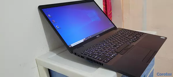 computadoras y laptops - Dell 5500 17 Pulg Core i7 8va Gen Ram 16gb ddr4 Disco 256gb SSD Video 8gb  2