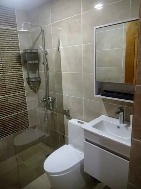 apartamentos - SE ALQUILA APARTAMENTO NUEVO AMUEBLADO 

 Zona Universitaria
 9