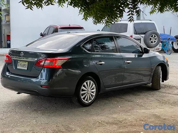 carros - Nissan stentra sv 2015 7