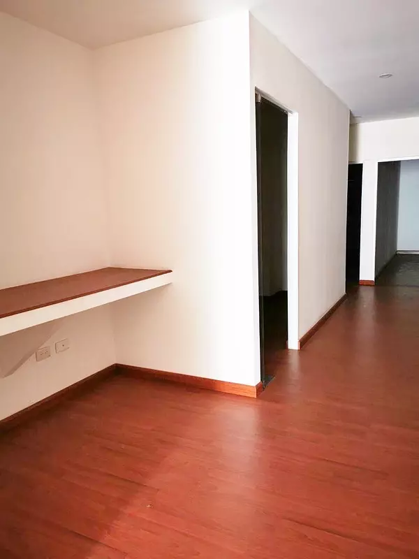 oficinas y locales comerciales - local céntrico en naco  10