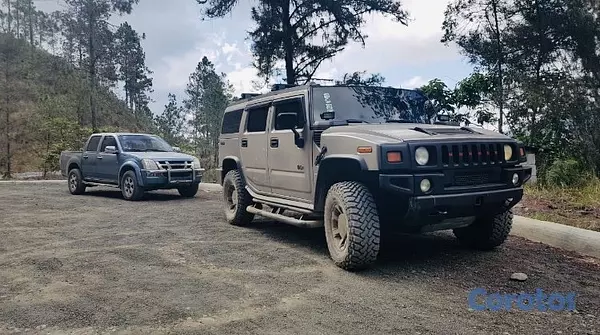 jeepetas y camionetas - SE VENDE HUMMER H2 5