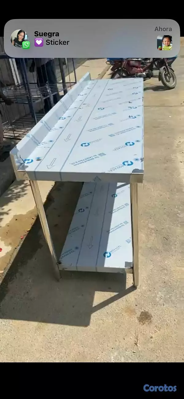 equipos profesionales - Mesa de Trabajo Acero Inoxidable calibre 16 4