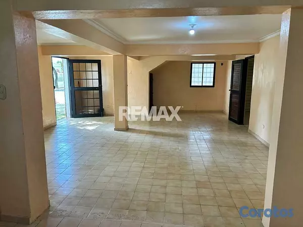 oficinas y locales comerciales - Local Comercial en GAZCUE 4