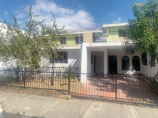 casas -  casa en venta en la praderas  2