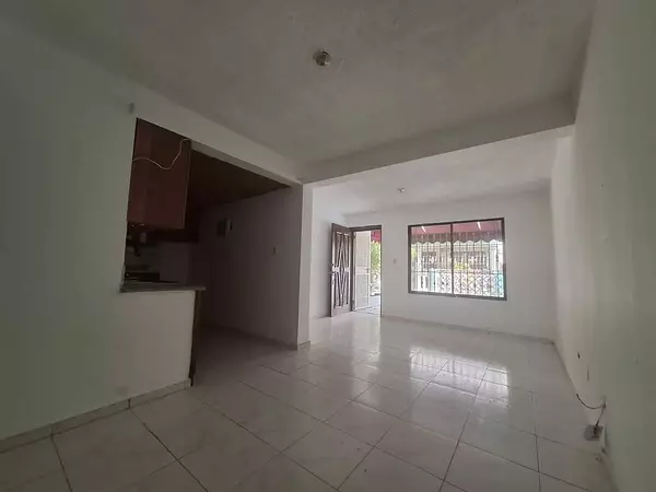 casas - Casa de 2 Niveles en Venta – 12 de Haina 8