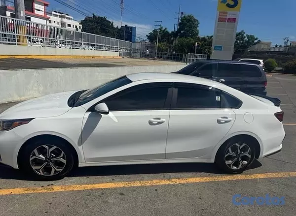 carros - Kia Forte 2020 Americano Carfax  4