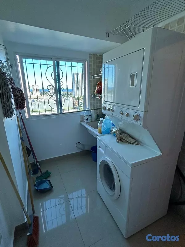 apartamentos - Se Vende PH de Lujo en Bella Vista con Vista al Mar - Amueblado o sin Amueblar.  8