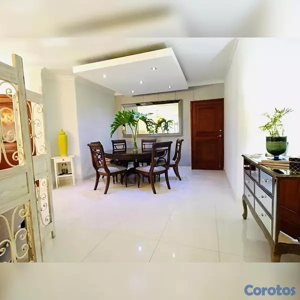 apartamentos - Amplio Apartamento de 150 m² en Evaristo Morales | 4
