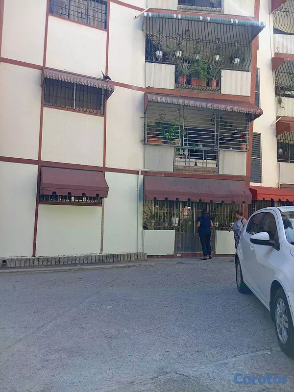 apartamentos - Vendo Apto en la Independencia en la Zona Universi 1