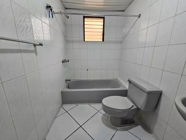 apartamentos - apartamento con terraza en evaristo morales  7