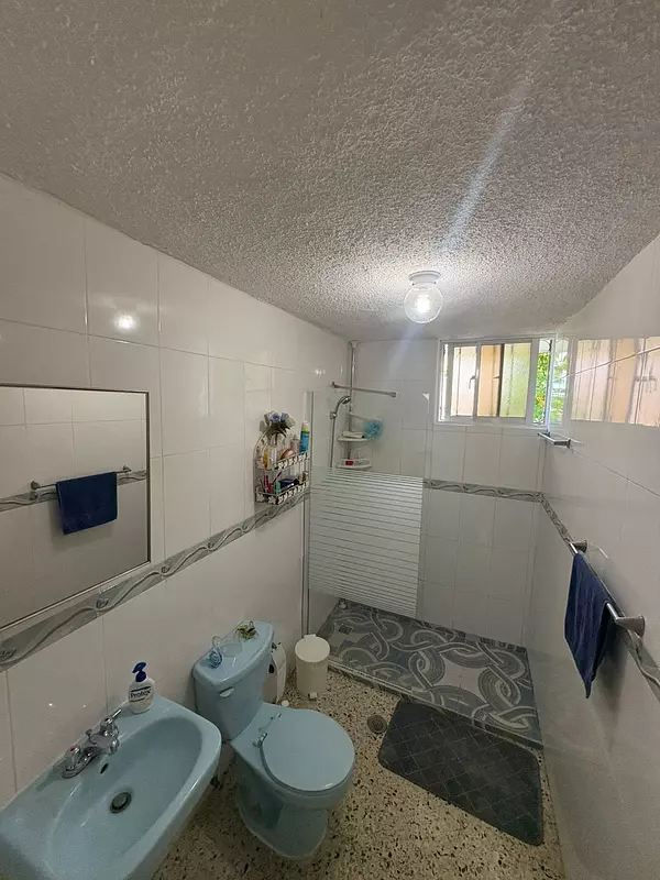 casas - Vendo Casa En Avenida Independencia 4