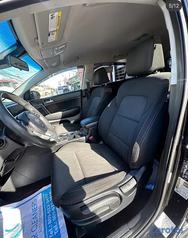 jeepetas y camionetas - Kia Sportage LX 2022 5