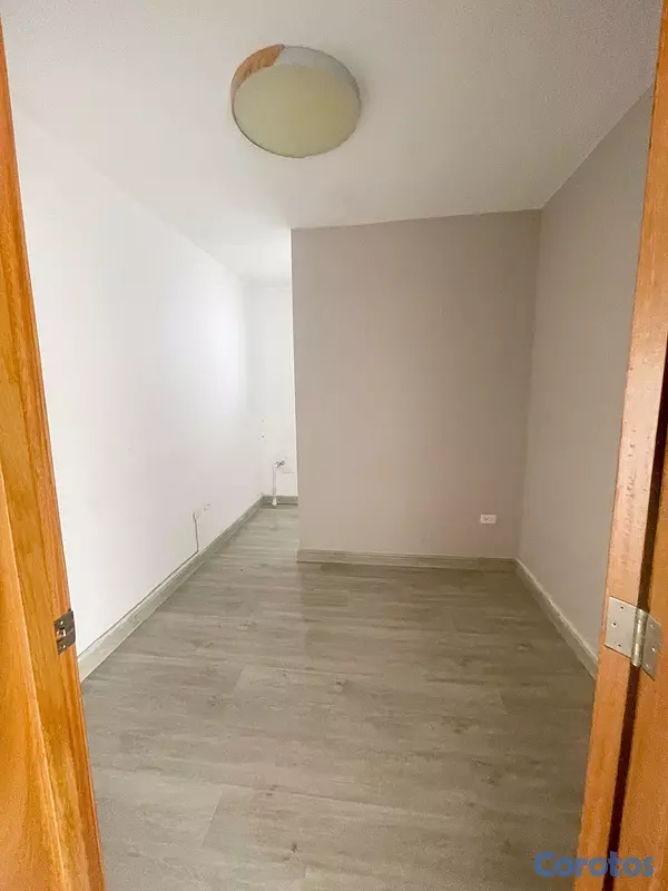 casas - Alquiler casa comercial en los Prados  4