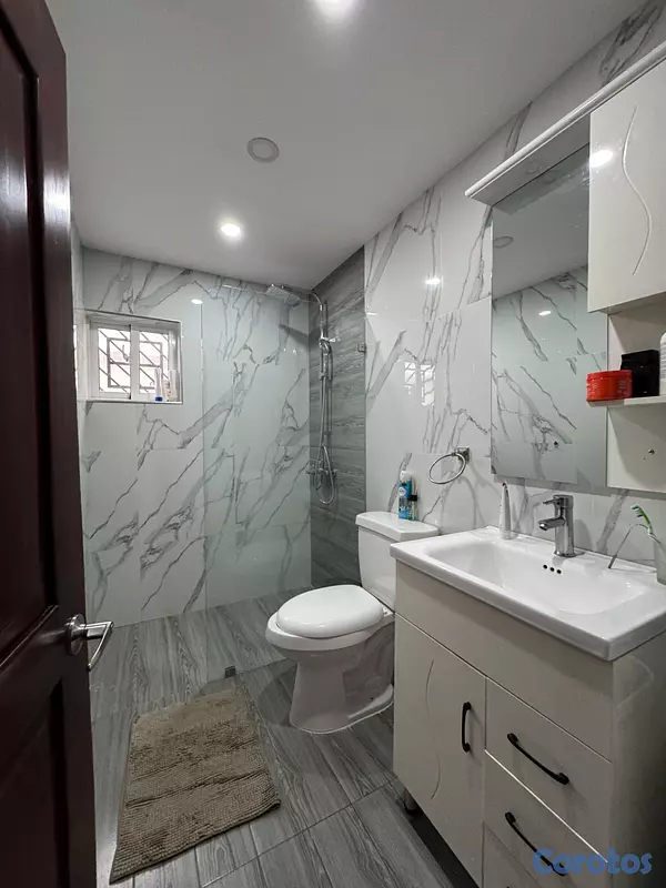 casas - Casa de 2 niveles en venta- La Castellana 11
