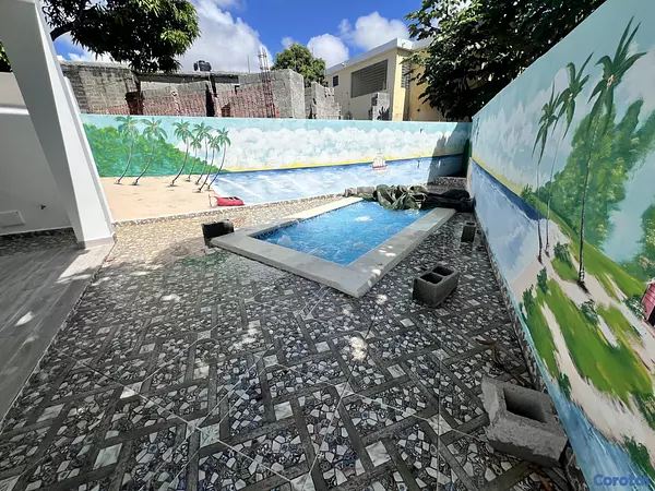 casas - venta de casa con piscina en la autopista de san Isidro brisa oriental  2
