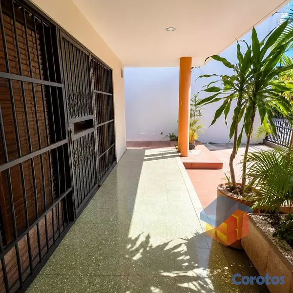 casas - Casa Local Venta Zona Universitaria 2