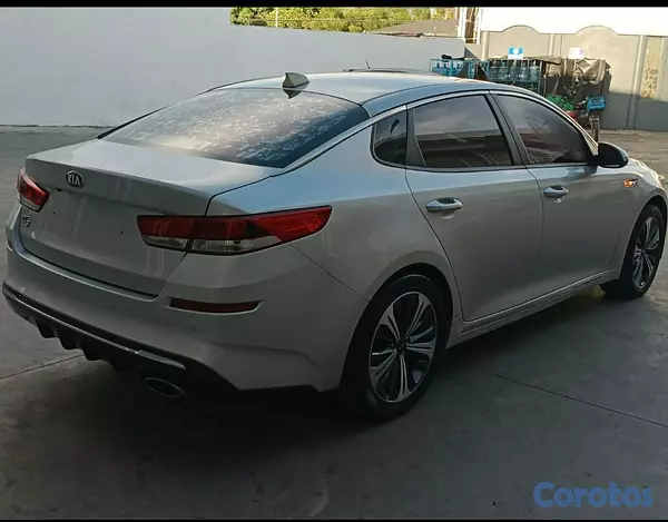 carros - KIA K5 2019 GRIS  9