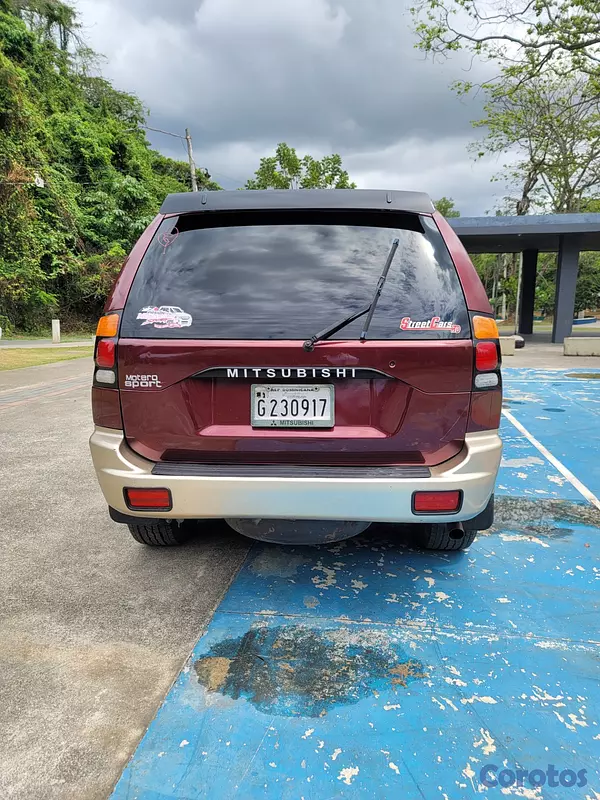 jeepetas y camionetas - Mitsubishi Montero Sport  5