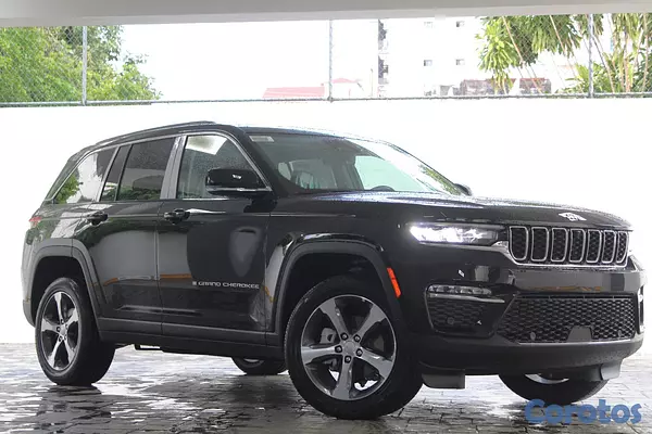 jeepetas y camionetas - Jeep Grand Cherokee Limited 4x4 2025 2