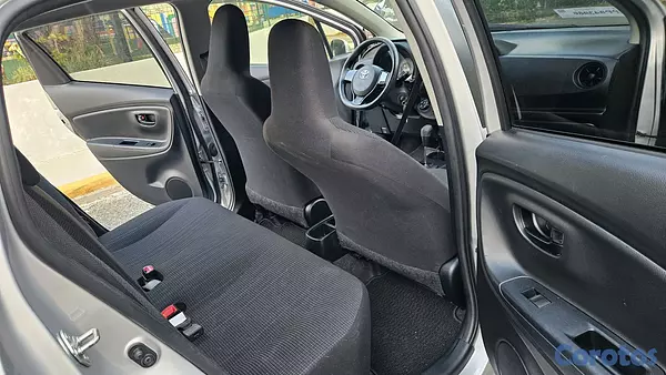 carros - Toyota vitz 2020 recién importado  8