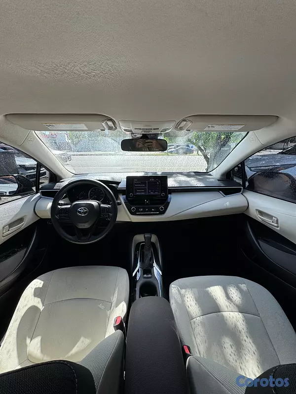 carros - Toyota Corolla LE 2022 4