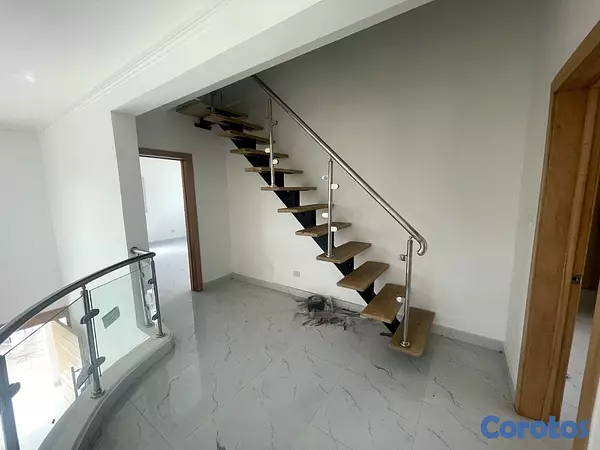 casas - venta de casa en la autopista de san isidro prado oriental  9