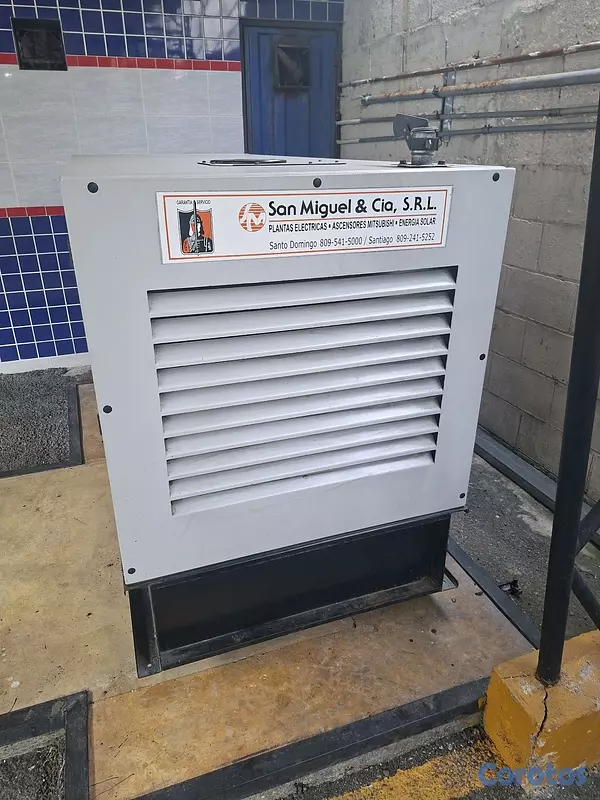 plantas e inversores - Planta Eléctrica GENMAC 44kW / 55kVA - Solo 408 Horas (Como Nueva) 4