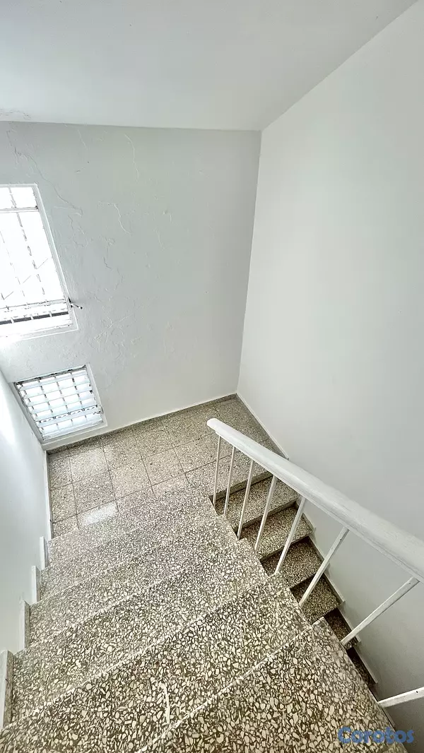 casas - CASA EN ALQUILER ZONA EL PORTAL 9
