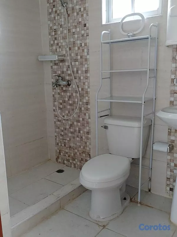 apartamentos - Segundo piso de tres habitaciones en San Isidro 6