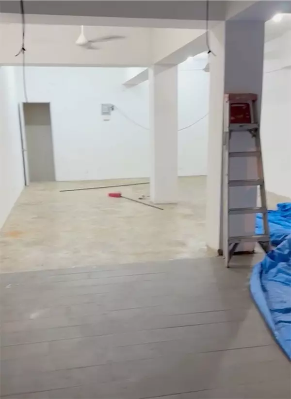 oficinas y locales comerciales - Local de 90 m piantini primer nivel  4