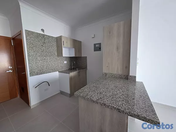 apartamentos - Alquiler apartamento vacio, Evaristo Morales  4