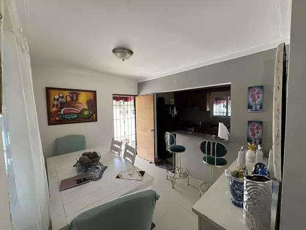 casas - Casa Moderna de 2 Niveles en Brisa Oriental  1756 7
