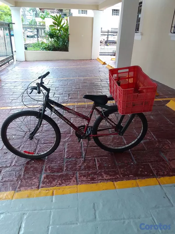 bicicletas y accesorios - Bicicleta aro 26,roja precio 3,000 pesos marca QUASAR. 3