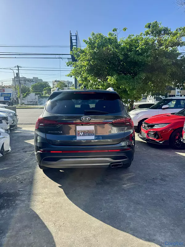 jeepetas y camionetas - Hyundai Santa Fe SEL 2023 8