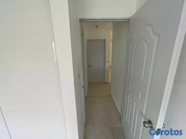 apartamentos - Apartamento en Zona Universitaria 4to Nivel sin as 3