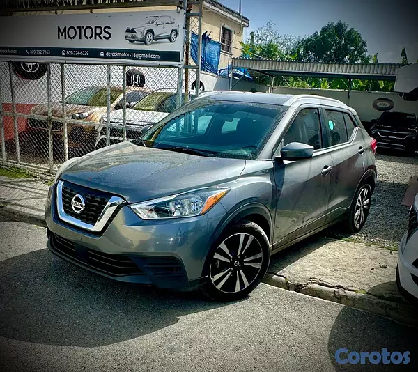 jeepetas y camionetas - Nissan Kicks SV 2020 1