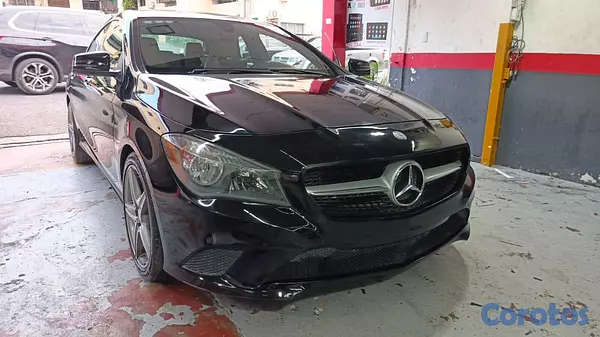 carros - Mercedes Benz CLA 250 año 2015  9