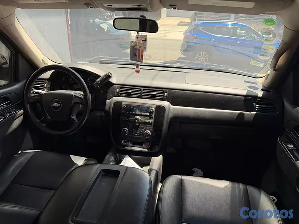jeepetas y camionetas - chevroler thoe 2014 2