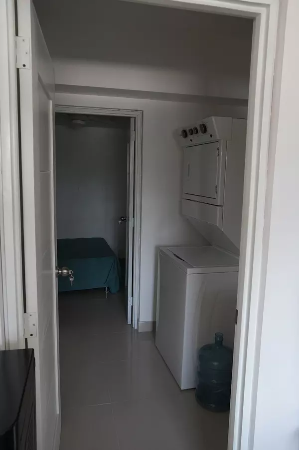 apartamentos - Vendo Apartamento en el  Ensanche Paraíso Sto. Dgo 6