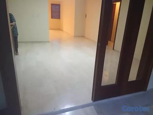 apartamentos - Apartamento en Alquiler en Bella Vista – Primer Piso.
 5
