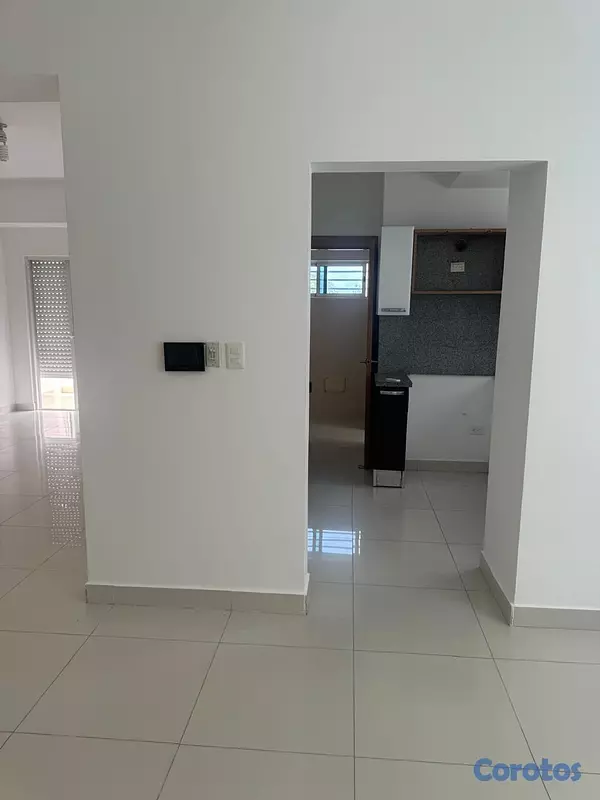 apartamentos - Mirador Sur, Amplio apto. de 170 mts, Balcón con Terraza, excelente distribución 5