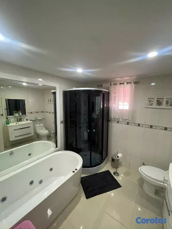 casas - Exclusiva residencia en la Jacobo Majluta 6