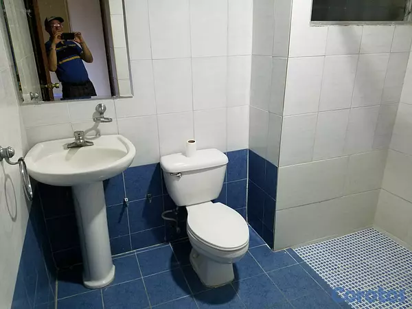 apartamentos - Se alquila apartamento de 2 hab. en la Av. Jacobo Majluta cerca de la Colombia  2