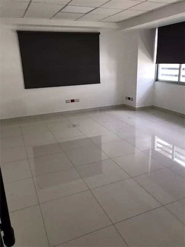 oficinas y locales comerciales - Lujosos locales en los prados 2